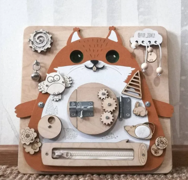 The Luddles Montessori Lock Box — Keys & Discovery