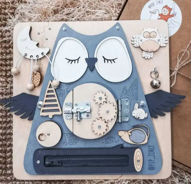 The Luddles Montessori Lock Box — Keys & Discovery